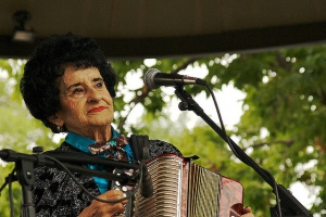 Antonia Apodaca: The richness of la música de Norte New Mexico